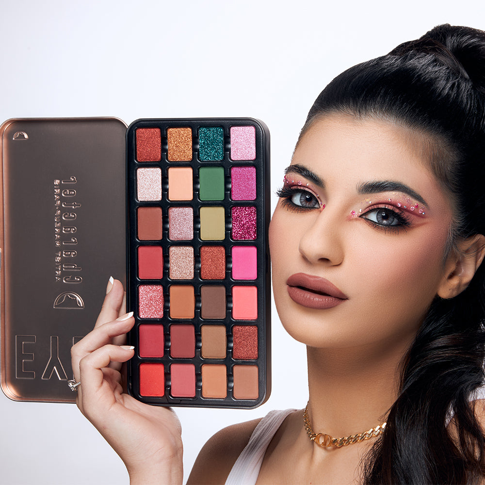 Character Pro Eyeshadow Palette C-A101