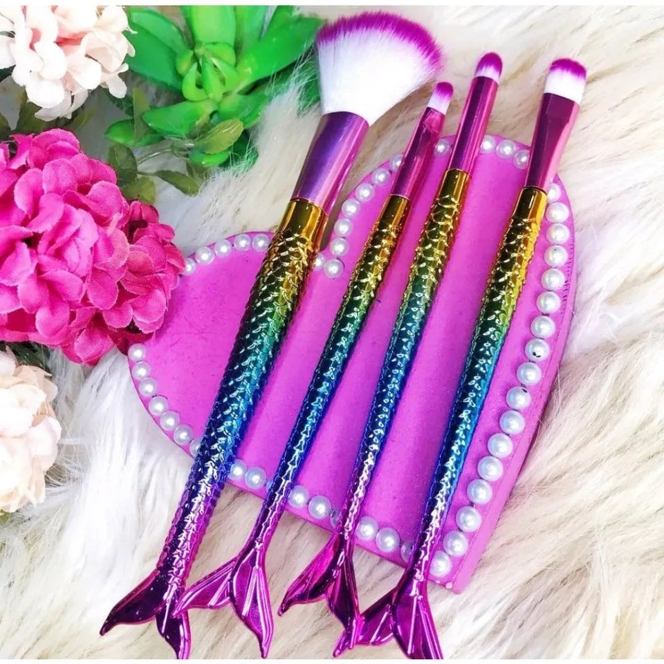 Mermaid Brush Set ( 4 PCS ) ( Random Color )