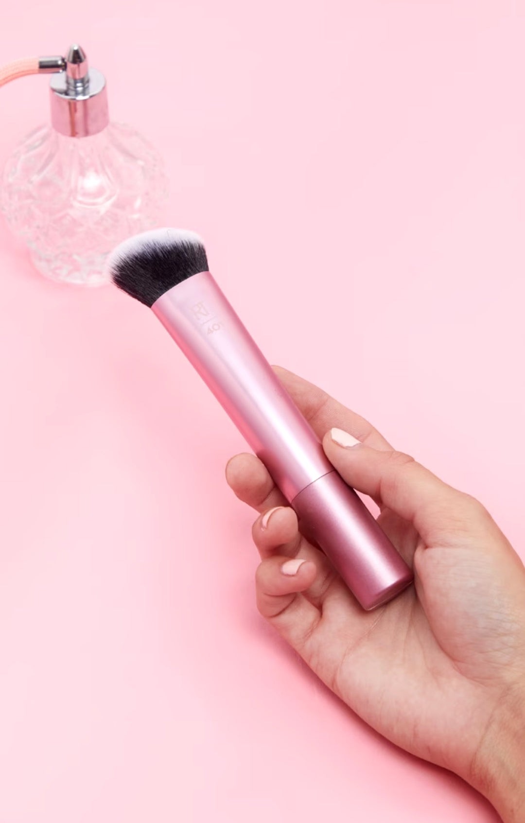 Real Techniques Sculpting Brush For  Cheek & Contour