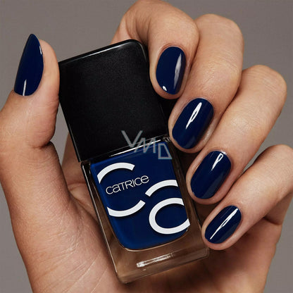 Catrice Nail polish Mauve On 128 Blue Me Away