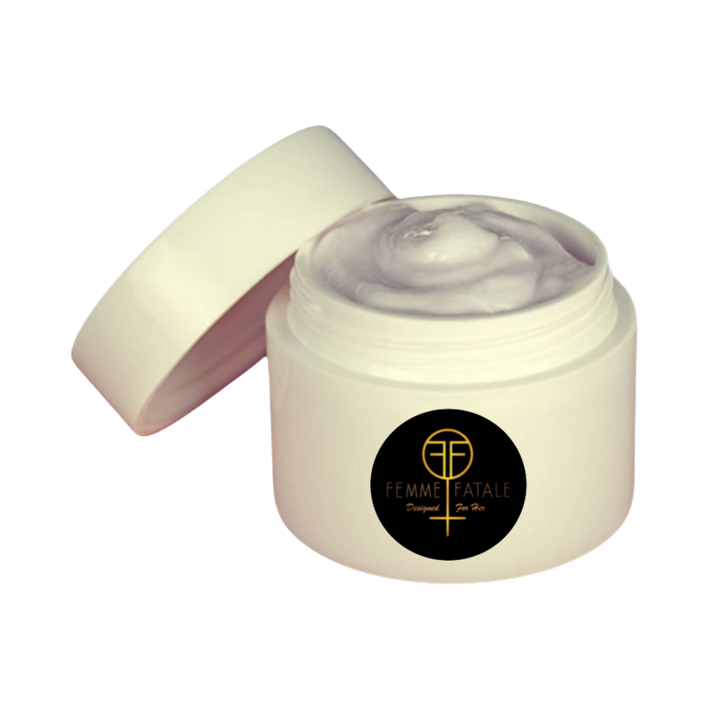 Femme Fatale Face Cream A Moisturizer With Natural Ingredients From Coconut Fruit. It Moisturizes Deeply and is Quickly Absorbed by The Skin, Giving Shine and Radiance