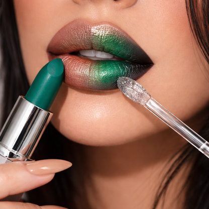 Shaka 113 Emerald Green( Mix & Transform Lipstick )