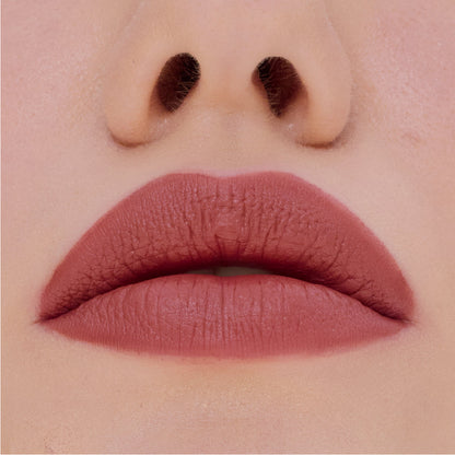 Maybelline Serum Lipstick, Hydrating Lip Makeup with 8HRs of Lip Plumping Moisture with Hyaluronic Acid + Oil Blend 02 Maybe It's Matte