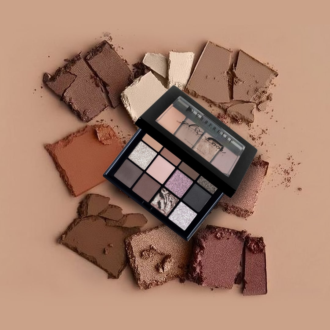 Character Glam Look Eyeshadow Palette 005