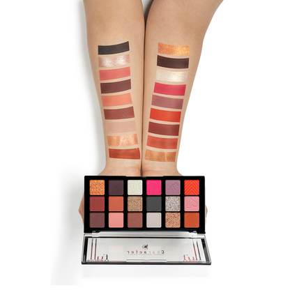Character 18 Color Eyeshadow Palette Rustic Radiance - CFC003