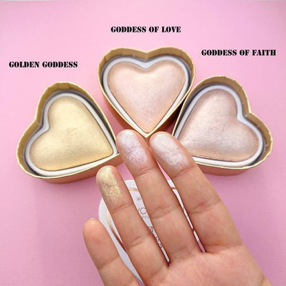 I Heart Revolution Highlighter - Hearts Highlighter - Golden Goddess