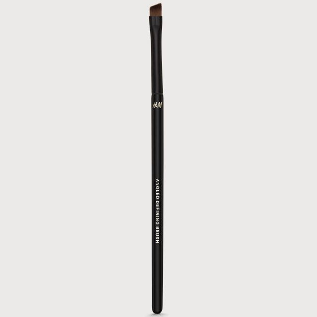 H & M Angled Defining Brush