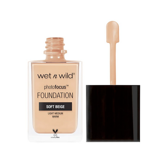 Wet n Wild Photo Focus Matte Foundation Soft Beige ( Light Medium )