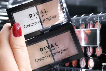 Rival De Loop Cream Highlighter Palette 01